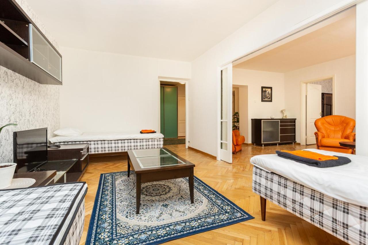 3 Room Central Apartmend 90M2 Parking For One Car Fifth Floor And The Building Does Not Have An Elevator Tallinn Dış mekan fotoğraf