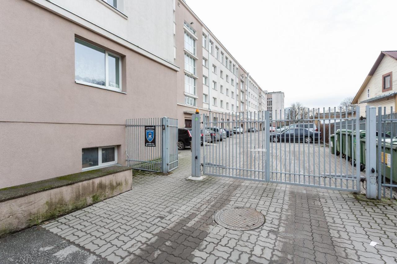 3 Room Central Apartmend 90M2 Parking For One Car Fifth Floor And The Building Does Not Have An Elevator Tallinn Dış mekan fotoğraf