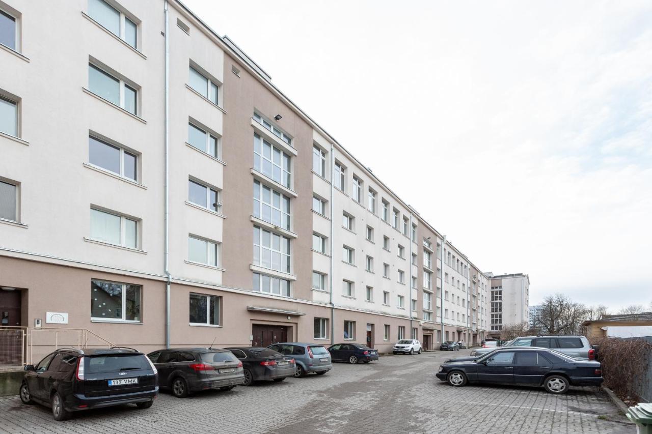 3 Room Central Apartmend 90M2 Parking For One Car Fifth Floor And The Building Does Not Have An Elevator Tallinn Dış mekan fotoğraf